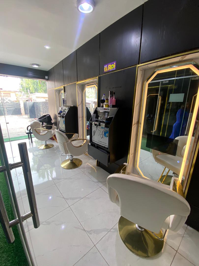 Pretty Luxury Spa and Salon