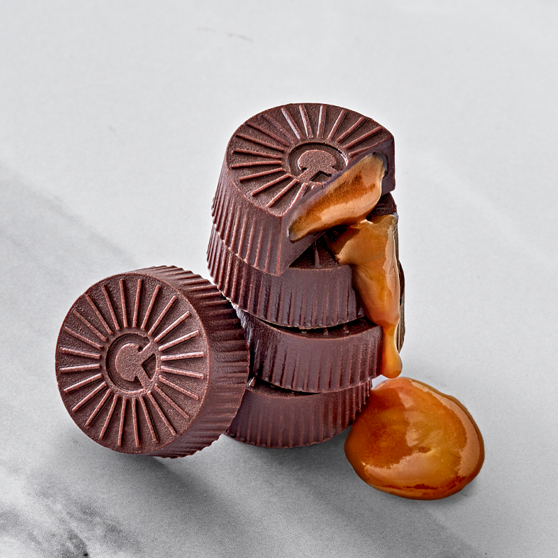 Castle & Key Dark Bourbon Caramel 9 PC