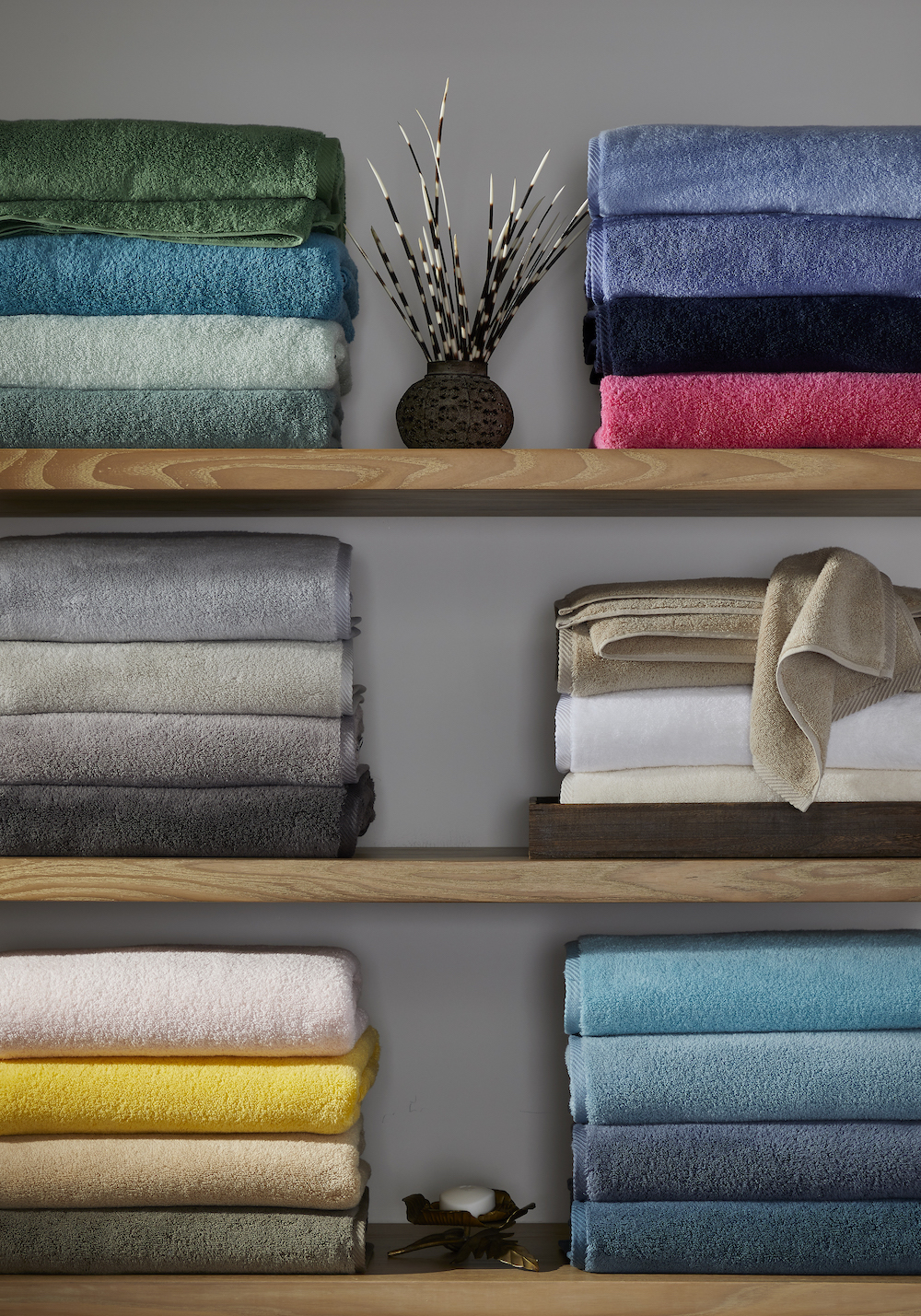 Towels & Linens